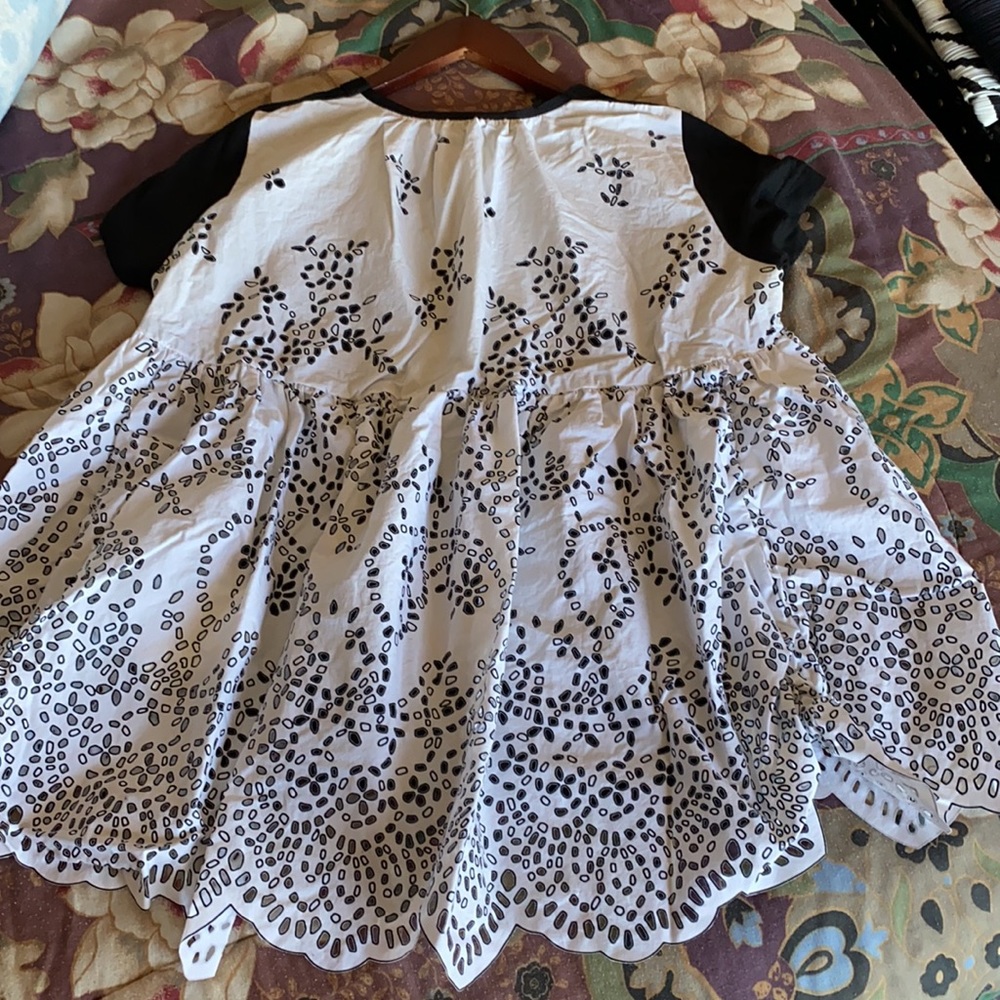 Sacai linen cotton eyelet tee laser cut